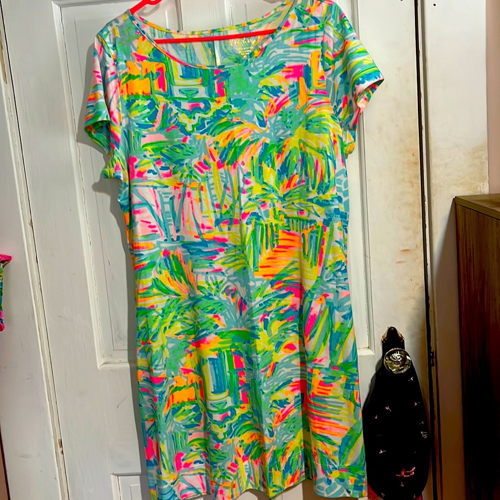 Lilly Pulitzer Tee Dress in vivid tropical colors